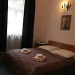 Oda ve Kahvaltı Czerwony Dwor Krynica Zdroj