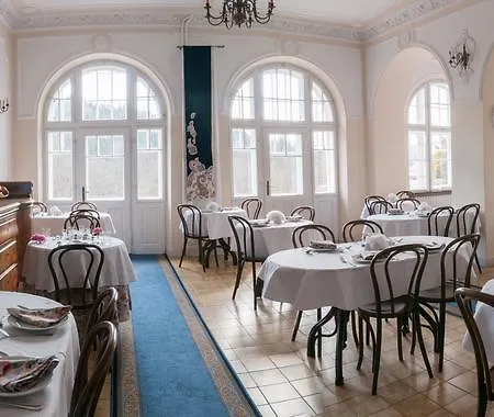 B&B Czerwony Dwor 크리니차 즈드로이