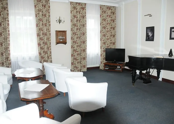 Czerwony Dwor Bed & Breakfast Krynica-Zdrój